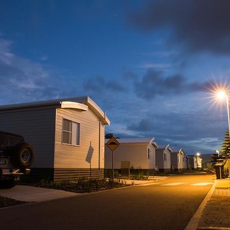 Hotel Nrma Stockton Beach Holiday Park Pokój zdjęcie